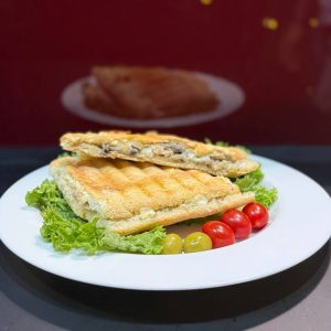 پنینی با سس الفردو کافه کوا